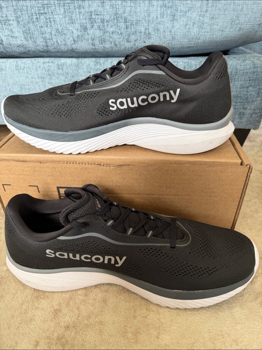 Saucony Kinvara 15 Men's Running Shoes Size 11 - Picture 2 of 5